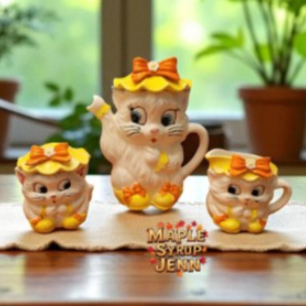 Rare Vintage Lefton Cuddles the Cat/Sunshine Tea Pot Set w/ Cream & Sugar